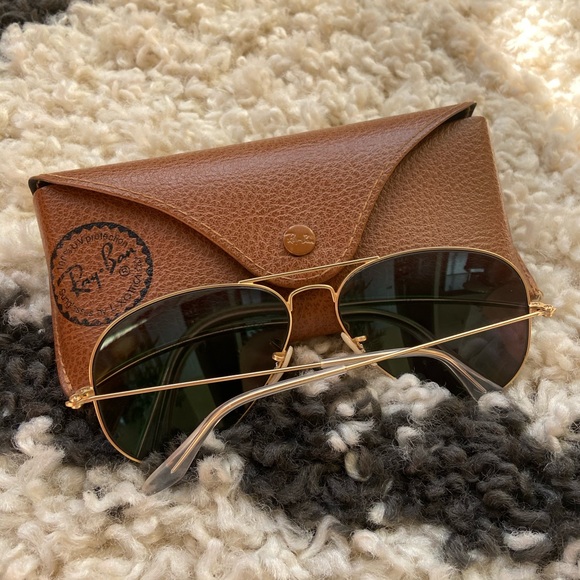 Ray Bans - Picture 2 of 3